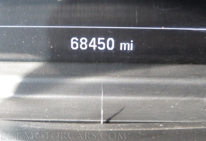 2019 Chevrolet Silverado 1500 - Image 30