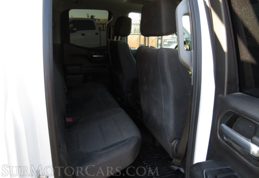 2019 Chevrolet Silverado 1500 - Image 29