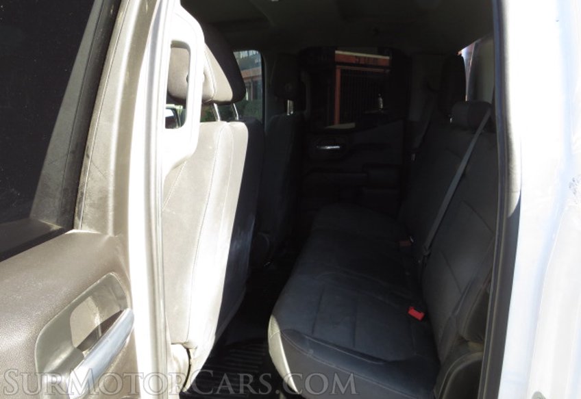 2019 Chevrolet Silverado 1500 - Image 28