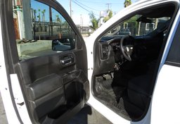 2019 Chevrolet Silverado 1500 - Image 18