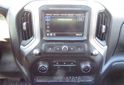 2019 Chevrolet Silverado 1500 - Image 34