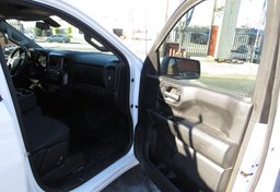 2019 Chevrolet Silverado 1500 - Image 19