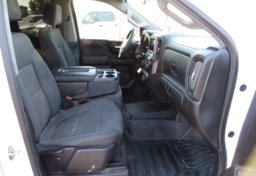 2019 Chevrolet Silverado 1500 - Image 21