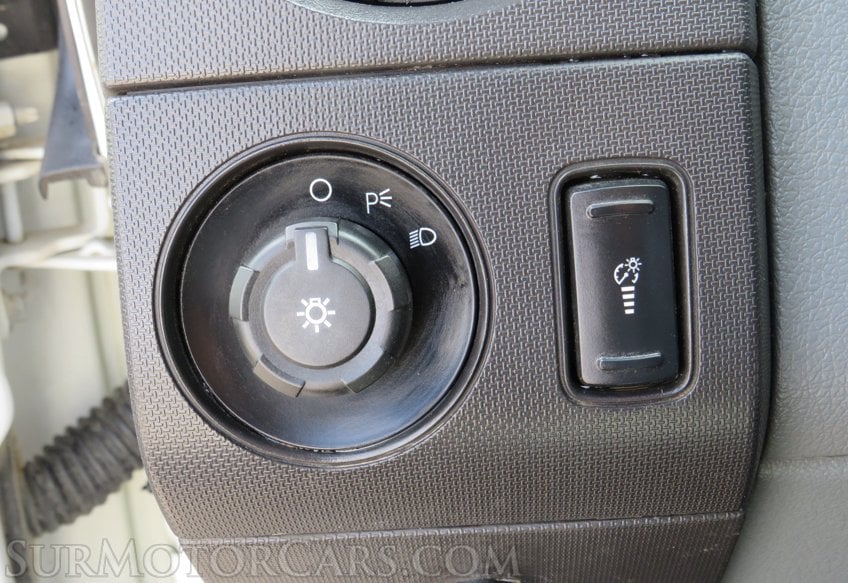 2012 Ford Super Duty F-250 SRW - Image 39