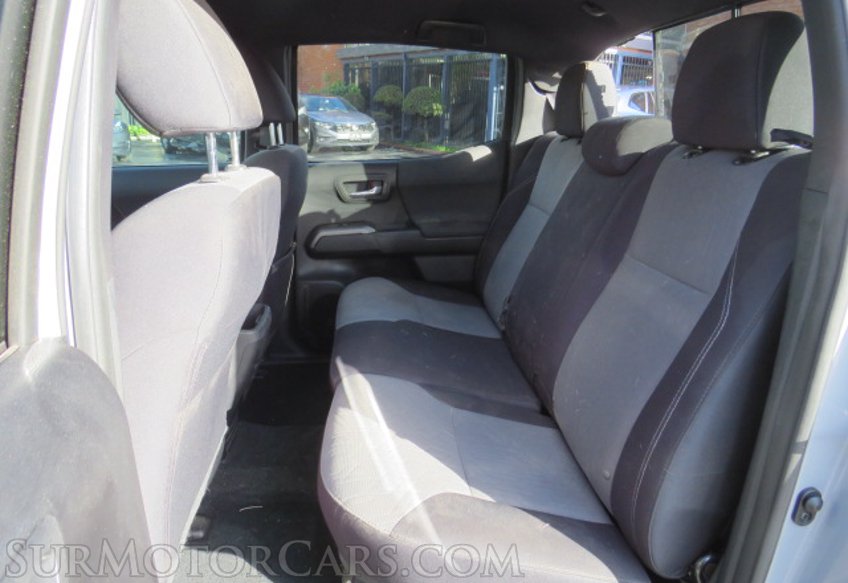 2021 Toyota Tacoma - Image 31