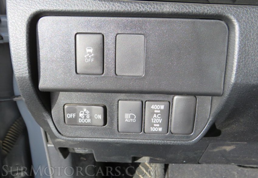 2021 Toyota Tacoma - Image 40