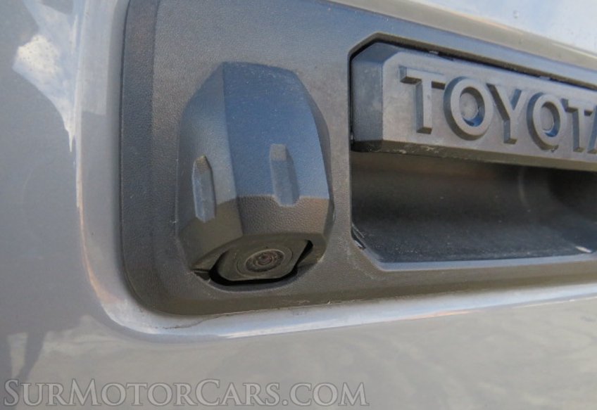 2021 Toyota Tacoma - Image 17