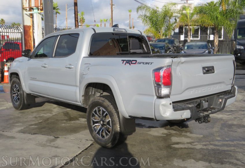 2021 Toyota Tacoma - Image 9