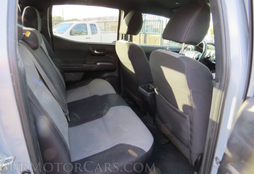 2021 Toyota Tacoma - Image 30