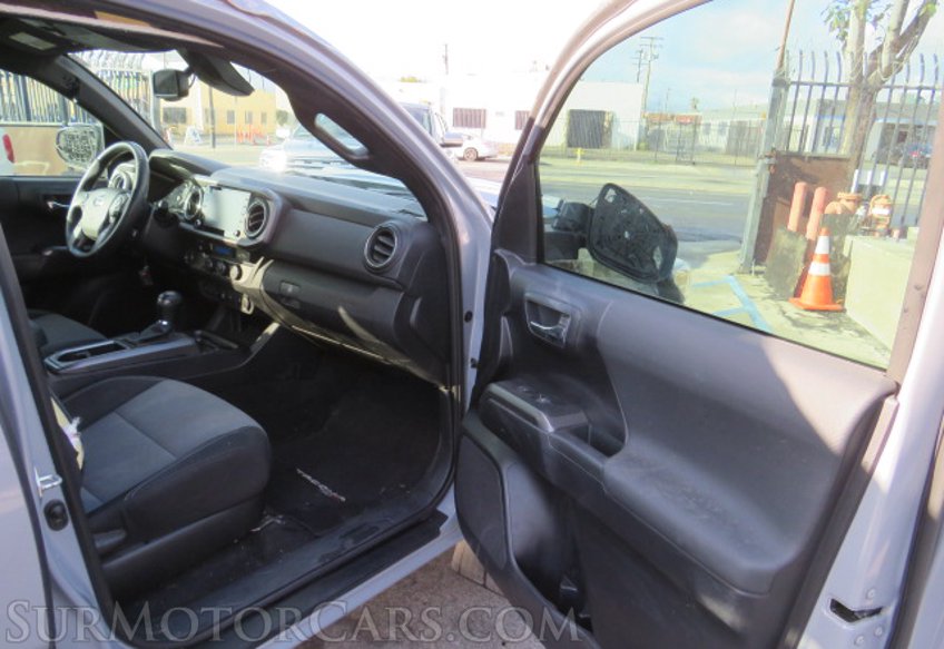 2021 Toyota Tacoma - Image 22