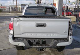 2021 Toyota Tacoma - Image 12