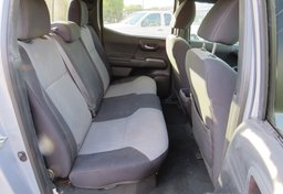 2021 Toyota Tacoma - Image 32