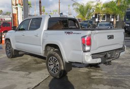 2021 Toyota Tacoma - Image 9