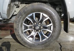 2021 Toyota Tacoma - Image 20