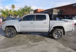 2021 Toyota Tacoma - Image 5