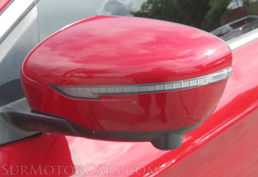 2020 Nissan Rogue Sport - Image 16