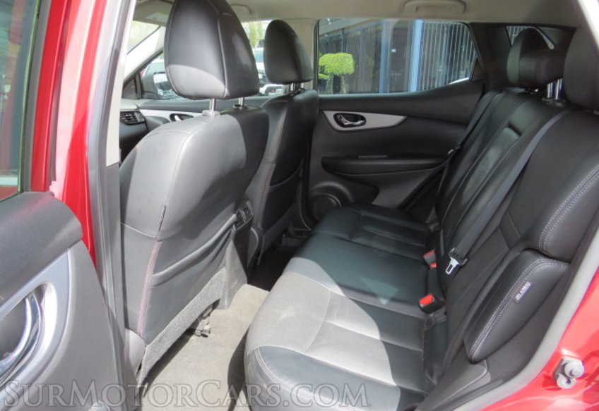 2020 Nissan Rogue Sport - Image 31