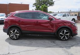 2020 Nissan Rogue Sport - Image 6