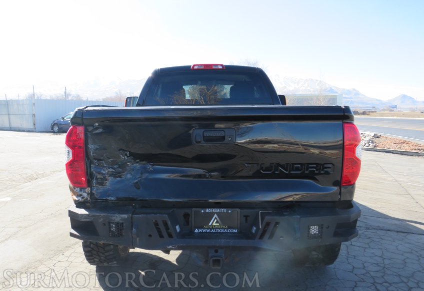 2019 Toyota Tundra 4WD - Image 11