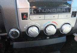 2019 Toyota Tundra 4WD - Image 35