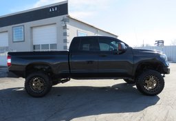 2019 Toyota Tundra 4WD - Image 5