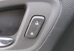 2022 Chevrolet Colorado - Image 45