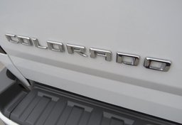 2022 Chevrolet Colorado - Image 18