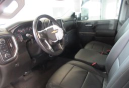 2021 Chevrolet Silverado 2500HD - Image 32