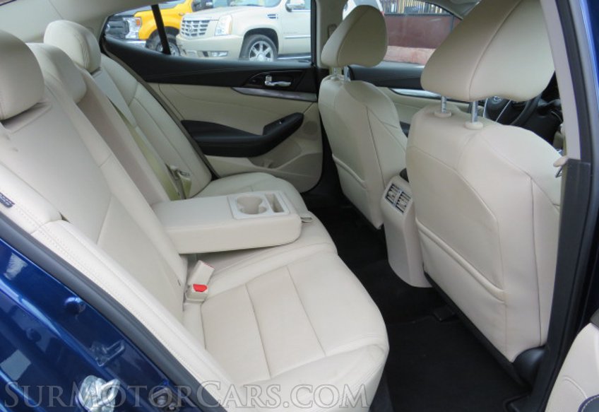 2020 Nissan Maxima - Image 31