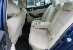 2020 Nissan Maxima - Image 28