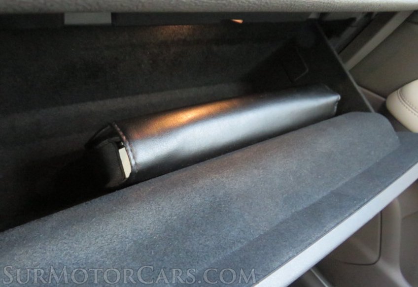 2020 Lincoln Corsair - Image 46