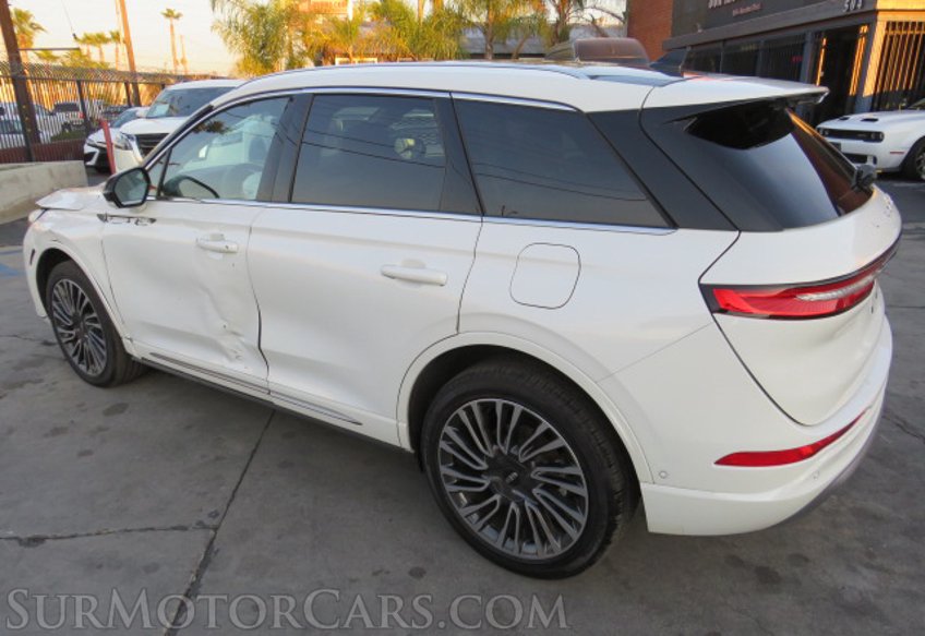 2020 Lincoln Corsair - Image 8