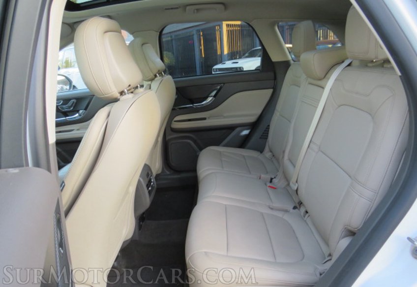 2020 Lincoln Corsair - Image 30