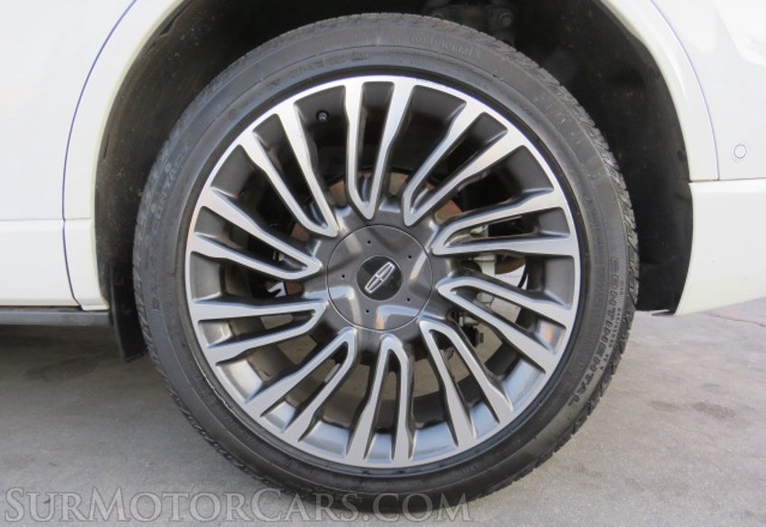 2020 Lincoln Corsair - Image 19