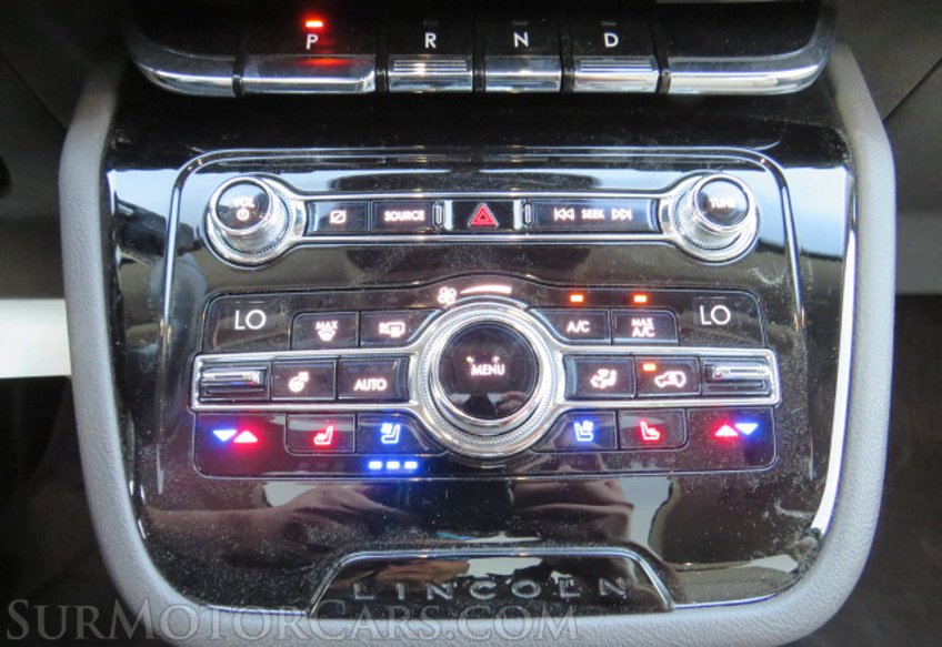 2020 Lincoln Corsair - Image 37