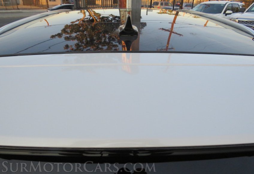 2020 Lincoln Corsair - Image 15