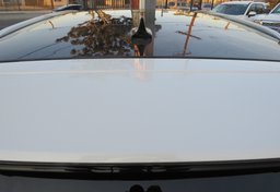 2020 Lincoln Corsair - Image 15