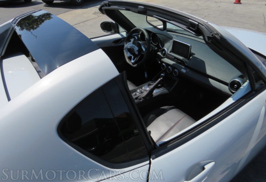 2017 Mazda MX-5 Miata RF - Image 16