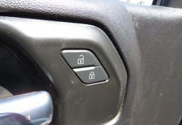 2021 Chevrolet Silverado 1500 - Image 30