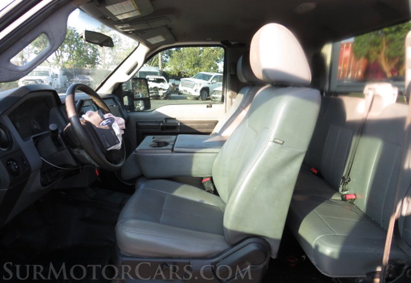 2014 Ford Super Duty F-350 SRW - Image 31