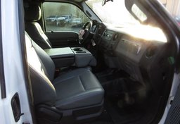 2014 Ford Super Duty F-350 SRW - Image 26