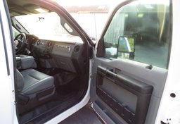 2014 Ford Super Duty F-350 SRW - Image 25
