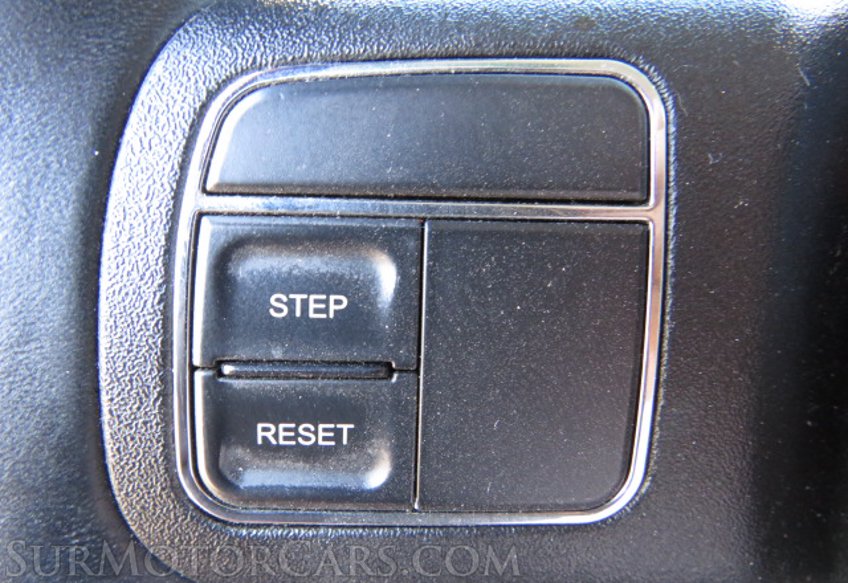 2018 Jeep Wrangler JK Unlimited - Image 33