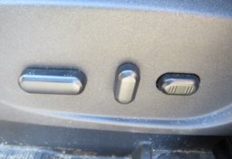 2016 Ford C-Max Energi - Image 44