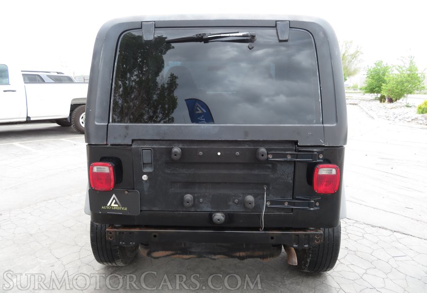 2003 Jeep Wrangler - Image 11