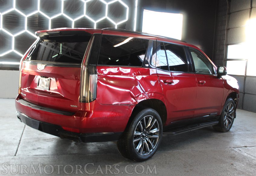 2023 Cadillac Escalade - Image 8