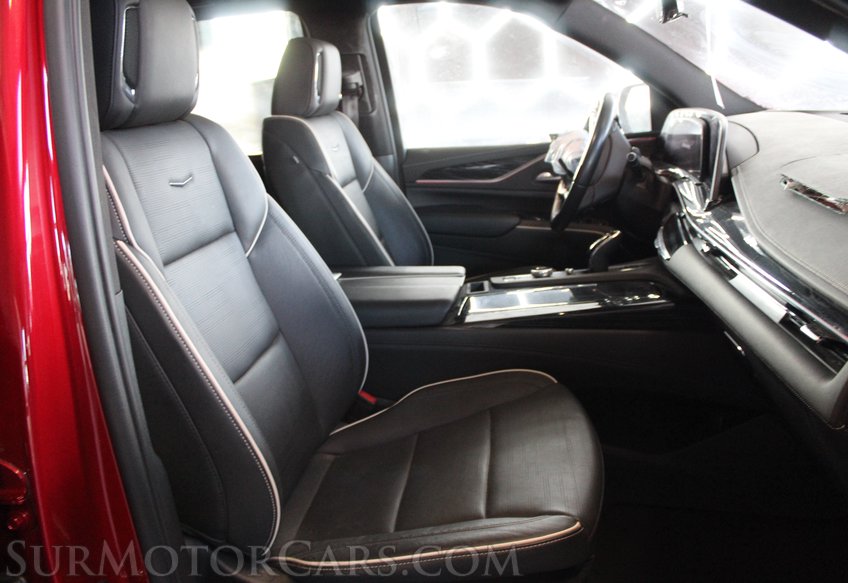 2023 Cadillac Escalade - Image 37