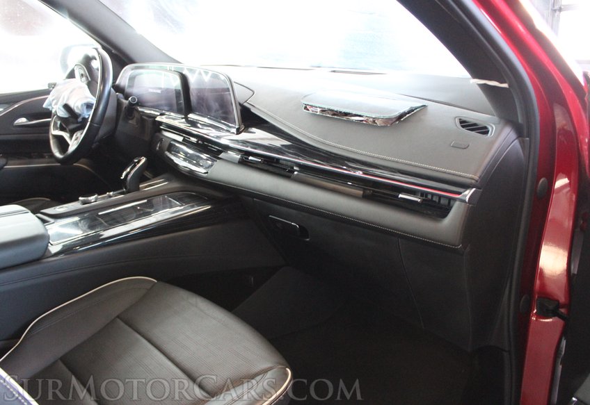 2023 Cadillac Escalade - Image 35