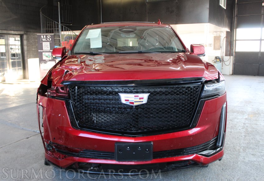 2023 Cadillac Escalade - Image 11