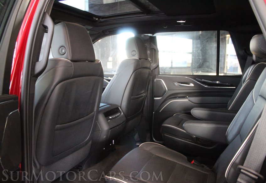 2023 Cadillac Escalade - Image 43